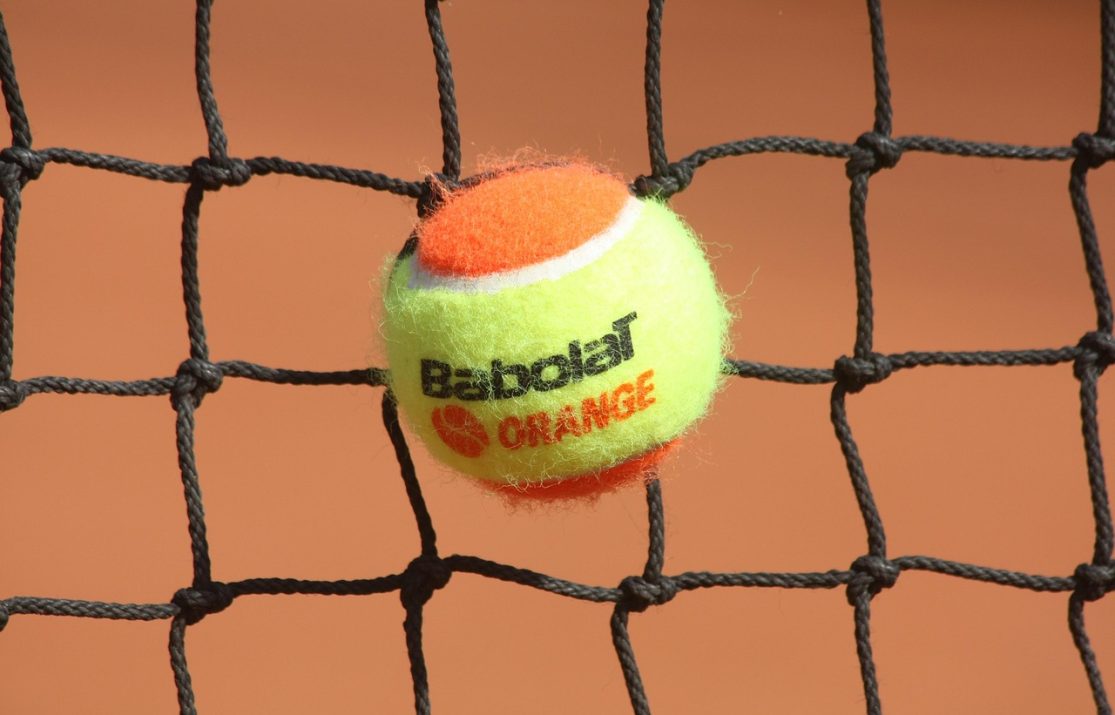 tennis-3815381_1280