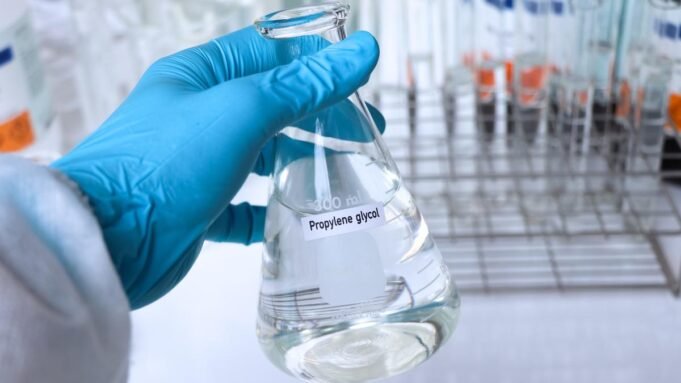 DCGI উচ্চ-ঝুঁকিপূর্ণ দ্রাবকের সরবরাহ চেইন পর্যবেক্ষণের জন্য কঠোর নিয়ম চালু Google Preferred Source