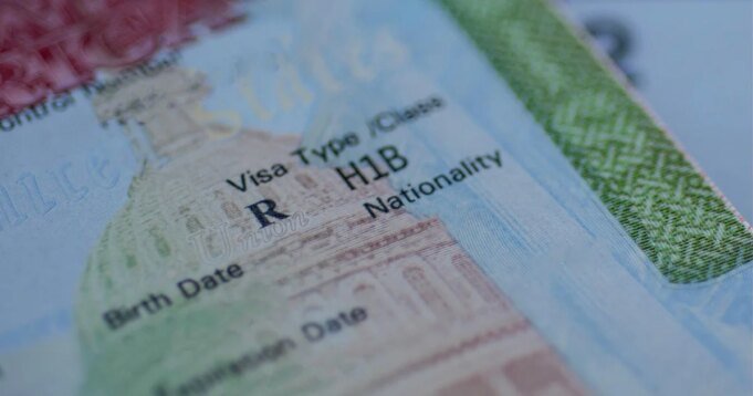 H-1B ভিসার জন্য কাদের $100,000 ফি দিতে হবে তা USCIS H-1B ভিসার জন্য কাদের $100,000 ফি দিতে হবে তা USCIS স্পষ্ট করে
 | BanglaKagaj.in