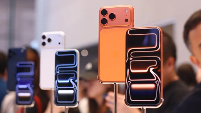 অ্যাপল সরবরাহকারী কোরভো এবং স্কাইওয়ার্কস একত্রিত হয়েছে, $22 বিলিয়ন মূল্যের অ্যাপল সরবরাহকারী কোরভো এবং স্কাইওয়ার্কস একত্রিত হয়েছে, $22 বিলিয়ন মূল্যের চিপ জায়ান্ট তৈরি করেছে
 | BanglaKagaj.in