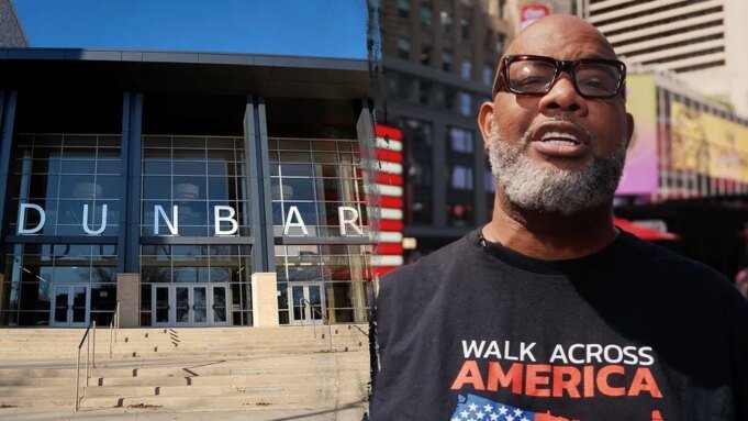 আমি যখন আমেরিকা জুড়ে হাঁটছি, টমাস সোয়েলের সতর্কতা আজও অনুরণিত হচ্ছে

 | BanglaKagaj.in