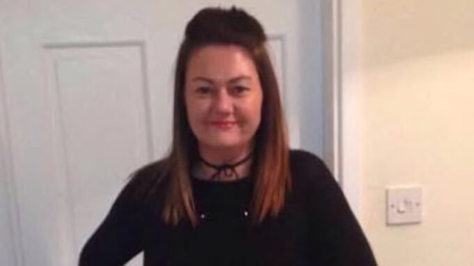 কালো বাজারের ওজন কমানোর ওষুধে দুই সন্তানের মা মারা যাওয়ার কালো বাজারের ওজন কমানোর ওষুধে দুই সন্তানের মা মারা যাওয়ার পর ফার্মাসিস্ট পাঁচটি সতর্কীকরণ চিহ্ন শেয়ার করেছেন আপনার ফ্যাট ভ্যাকসিন জাল
 | BanglaKagaj.in