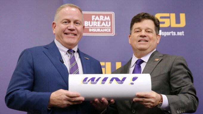 কেন LSU AD Scott Woodward - 2টি ঐতিহাসিক কেনাকাটার জন্য কেন LSU AD Scott Woodward - 2টি ঐতিহাসিক কেনাকাটার জন্য দায়ী - পরবর্তী পেচেক পেতে হবে?
 | BanglaKagaj.in