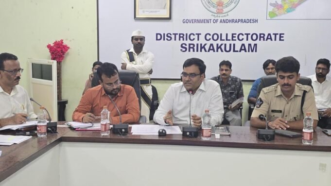 ঘূর্ণিঝড় মাস: অতীতের তিক্ত অভিজ্ঞতার পটভূমিতে অন্ধ্র সরকার বিশেষ করে Google Preferred Source
