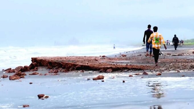 ঘূর্ণিঝড় মাস: কাকিনাদা উপকূলে 9,700 জনেরও বেশি লোককে সরিয়ে নেওয়া Google Preferred Source