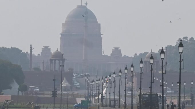 দিল্লিতে প্রথম ক্লাউড সিডিং পরীক্ষা চালানোর জন্য একটি বিমান কানপুর Google Preferred Source