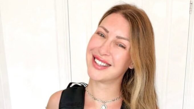 দুই সন্তানের মা, 38, দাবি করেছেন যে £2,000-এক মাসের বায়োহ্যাকিং দুই সন্তানের মা, 38, দাবি করেছেন যে £2,000-এক মাসের বায়োহ্যাকিং প্রকল্পের জন্য তাকে একজন কিশোরী বলে ভুল হয়েছে
 | BanglaKagaj.in