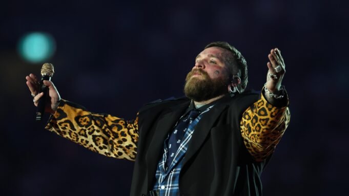 বিলবোর্ড হট 100 নিয়মগুলি সামঞ্জস্য করে তালিকাকে ঝাঁকাতে | BanglaKagaj.in বিলবোর্ড হট 100 নিয়মগুলি সামঞ্জস্য করে তালিকাকে ঝাঁকাতে
 | BanglaKagaj.in