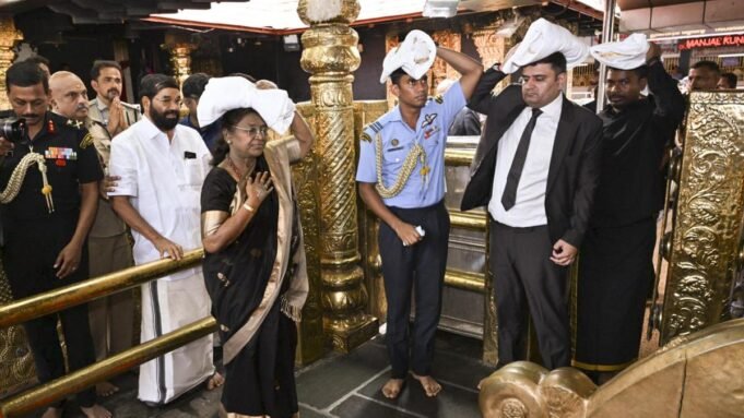 রাষ্ট্রপতি শবরীমালার সফর নিয়ে কেরালার ডিওয়াইএসপি-র বিতর্কিত হোয়াটসঅ্যাপ পোস্ট বিতর্ক Google Preferred Source