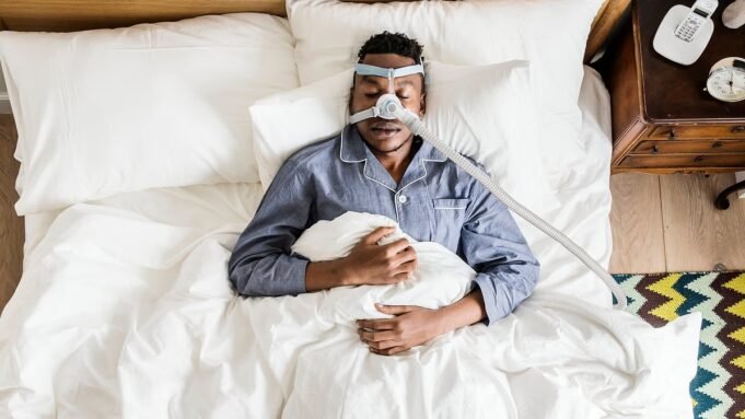 সাধারণ ঘুমের অবস্থা যা 10 মিলিয়ন ব্রিটিশদের প্রভাবিত করে তা মারাত্মক মস্তিষ্কের রক্তপাতের ঝুঁকি বাড়িয়ে তুলতে পারে

 | BanglaKagaj.in