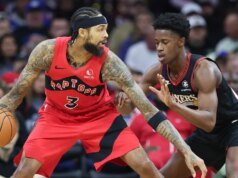 Raptors তারকা মেঝেতে একটি জলের বোতল স্ল্যাম করে, একজন প্রধান কর্মচারীর মুখে আঘাত করে
| BanglaKagaj.in Raptors তারকা মেঝেতে একটি জলের বোতল স্ল্যাম করে, একজন প্রধান কর্মচারীর মুখে আঘাত করে
| BanglaKagaj.in