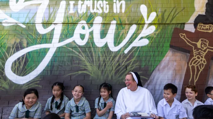 TikTok প্রজন্ম সক্রেটিসের সাথে দেখা করে: এটি কি নতুন শিক্ষার TikTok প্রজন্ম সক্রেটিসের সাথে দেখা করে: এটি কি নতুন শিক্ষার যুদ্ধক্ষেত্র?
| BanglaKagaj.in