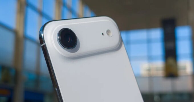 অ্যাপল আইফোন এয়ার 2 প্রকাশে বিলম্ব করেছে বলে জানা গেছে, এবং এটি ভাল দেখাচ্ছে না

 | BanglaKagaj.in