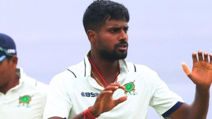 Fastest first-class fifty Akash Kumar