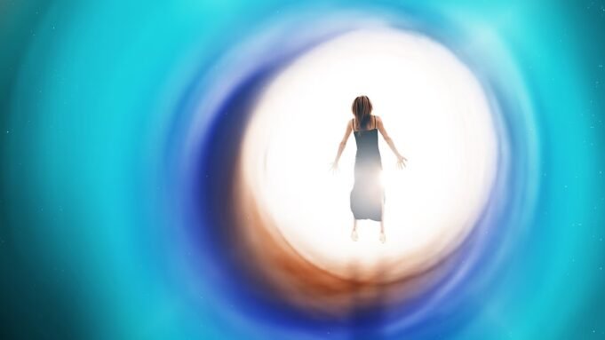 আমার দুটি কাছাকাছি-মৃত্যুর অভিজ্ঞতা হয়েছে... এবং আমি শেষ পর্যন্ত আপনাকে বলছি মৃত্যুর পরের জীবনে আসলে কী ঘটে।

 | BanglaKagaj.in