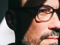 একজন কুইবেক লেখক তার ‘লিটল ডার্কনেস’-এর মুখোমুখি হচ্ছেন ক্লাস এস্ক্যাপিস্ট হিসেবে
| BanglaKagaj.in একজন কুইবেক লেখক তার 'লিটল ডার্কনেস'-এর মুখোমুখি হচ্ছেন ক্লাস এস্ক্যাপিস্ট হিসেবে
| BanglaKagaj.in