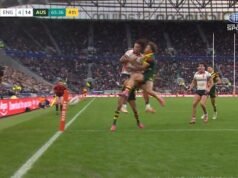 ওয়ালশ একটি বায়বীয় প্রতিযোগিতায় হলুদ কার্ড পেয়েছিলেন।
| BanglaKagaj.in ওয়ালশ একটি বায়বীয় প্রতিযোগিতায় হলুদ কার্ড পেয়েছিলেন।
| BanglaKagaj.in