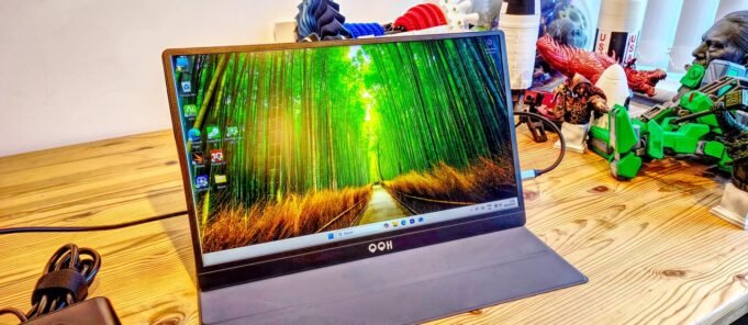 কম দামে একটি পোর্টেবল 4K মনিটর দুর্দান্ত শোনাচ্ছে, তবে এটি পরীক্ষা করার পরে, QQH Z12-4 নিখুঁত নয়।

 | BanglaKagaj.in