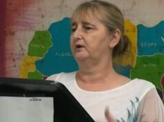 খুন দাদীর কন্যা দয়ার প্রশংসা করেছেন
| BanglaKagaj.in খুন দাদীর কন্যা দয়ার প্রশংসা করেছেন
| BanglaKagaj.in