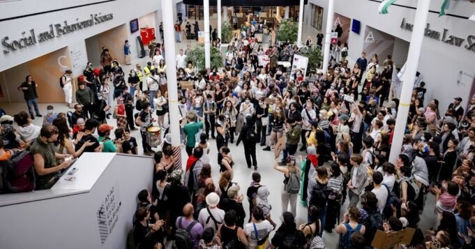 গাজা যুদ্ধবিরতি সত্ত্বেও ইসরায়েলি শিক্ষাবিদরা নিজেদের একা খুঁজে পান | গাজা যুদ্ধবিরতি সত্ত্বেও ইসরায়েলি শিক্ষাবিদরা নিজেদের একা খুঁজে পান
| BanglaKagaj.in