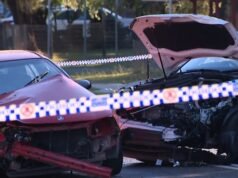 পুলিশের গাড়ির ধাক্কায় গুরুতর আহত এক ব্যক্তি
| BanglaKagaj.in পুলিশের গাড়ির ধাক্কায় গুরুতর আহত এক ব্যক্তি
| BanglaKagaj.in