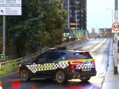 মেলবোর্নে মিনিভ্যান ধাওয়া করার পর একজনকে গ্রেপ্তার করা হয়েছে
| BanglaKagaj.in মেলবোর্নে মিনিভ্যান ধাওয়া করার পর একজনকে গ্রেপ্তার করা হয়েছে
| BanglaKagaj.in