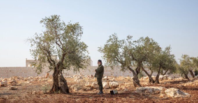 সিরিয়া আল শারা আল বাগদাদি ট্রাম্প

 | BanglaKagaj.in
